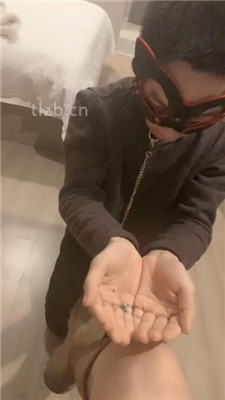 图片[13]-娩娩大魔王】强制圣水/圣水重口喂食/袜子泡圣水咀嚼