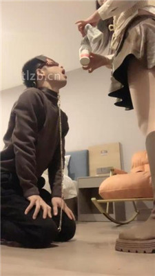 图片[15]-娩娩大魔王】强制圣水/圣水重口喂食/袜子泡圣水咀嚼