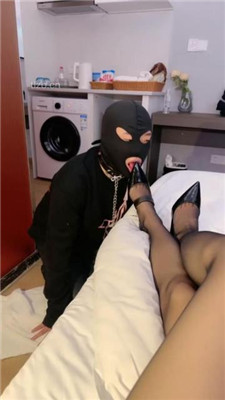 图片[4]-然然情侣S】高跟踩狗爪/骑马/下跪恋足舔