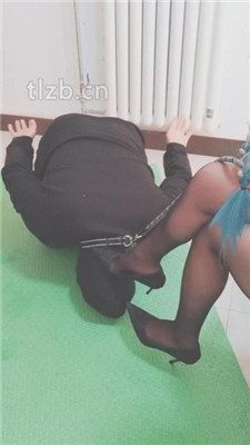 图片[16]-美容院S】骑马/嘴叼高跟/黑丝jio玩虐