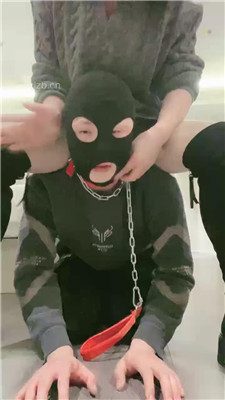 图片[9]-颜值S】给狗子立规矩–耳光/鞭打/踢踹口水