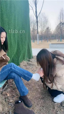 图片[2]-小雅老师】户外-冰天雪地玩虐女闺蜜完整版】