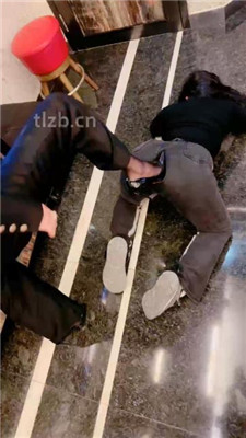 图片[7]-温莎】母畜-白领S歌厅艺术惩罚女员工