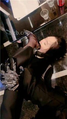 图片[10]-温莎】母畜-白领S歌厅艺术惩罚女员工