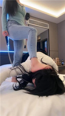 图片[18]-小x大王】母畜-手深喉/sp鞭打/骑狗脖/臭脚踩狗头