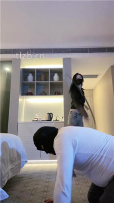 图片[5]-陈莹斯】车模S-高跟黑丝踩虐/鞭打