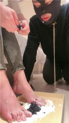 图片[12]-沐阳大小姐】胯下辱/舔脏长靴原味船袜/骑马踩踏/脚喂食