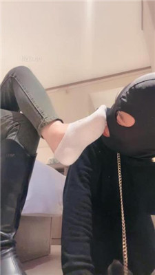 图片[9]-沐阳大小姐】胯下辱/舔脏长靴原味船袜/骑马踩踏/脚喂食