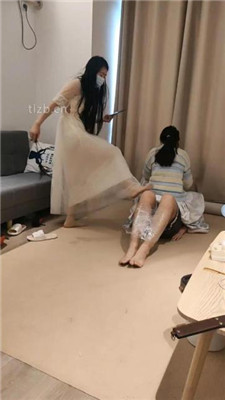 图片[7]-如梦学姐】双S-滴蜡/踩踏碾压/保鲜膜捆绑/sp