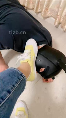 图片[2]-上上】下跪对着帆布鞋原味船袜发骚