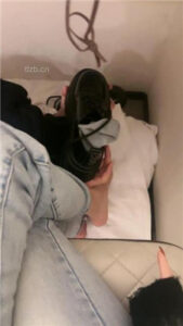 【楚楚】惩罚不听话的贱奴才_绳艺库视频下载