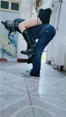 图片[2]-软糖】骑马爬行/高跟长靴全体重踩踏完整版】