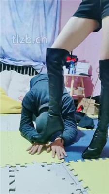 图片[14]-软糖】骑马爬行/高跟长靴全体重踩踏完整版】