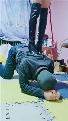 图片[19]-软糖】骑马爬行/高跟长靴全体重踩踏完整版】