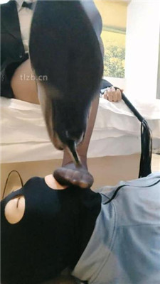 图片[4]-玉美人】品尝高跟黑丝jio/嘴叼鞋/臭脚捂脸