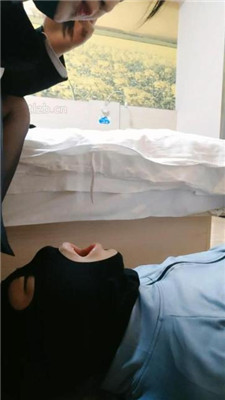 图片[6]-玉美人】品尝高跟黑丝jio/嘴叼鞋/臭脚捂脸