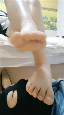 图片[11]-玉美人】品尝高跟黑丝jio/嘴叼鞋/臭脚捂脸