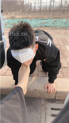 图片[10]-朱砂痣】开发驾校教练舔脏鞋臭脚
