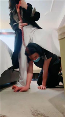 图片[18]-紫琳】转胯爬行/sp/肉丝高跟舔/揪耳朵/人肉座椅/鞋跟插嘴