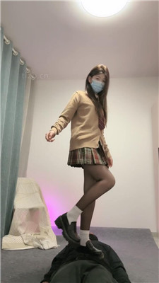 图片[8]-樱子大人】JK学院S-黑丝皮鞋白袜虐-耳光踩踏