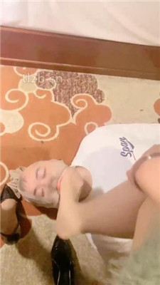 图片[4]-可欣夫妻】鞭打辱骂-赏赐牛奶洗脚水