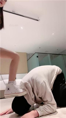 图片[2]-川野尤娜】高帮帆布鞋踩踏/提档/清理脏鞋底/品尝内裤