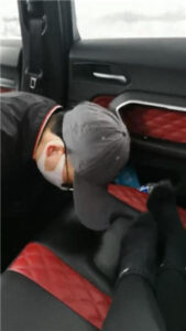 【皮皮】狂吸超臭黑棉袜_绳艺库视频下载