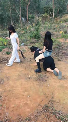 图片[6]-阳阳】双S-户外-舔泥巴脏鞋/骑马狗链遛狗/鞭打