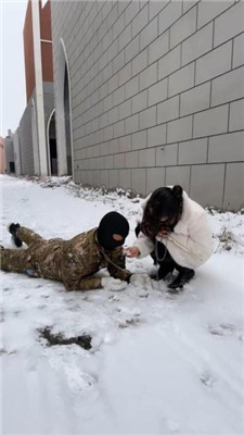 图片[6]-辣姐】冰天雪地虐狗被路人偶遇-翻车