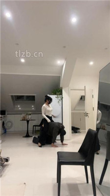 图片[5]-黛帝】健身教练是狗奴-狗链遛狗/鞭打/高跟玉足恋足舔