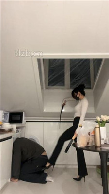 图片[6]-黛帝】健身教练是狗奴-狗链遛狗/鞭打/高跟玉足恋足舔