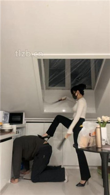 图片[7]-黛帝】健身教练是狗奴-狗链遛狗/鞭打/高跟玉足恋足舔