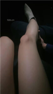 【盖洛】车内挑逗前领导_绳艺库视频下载