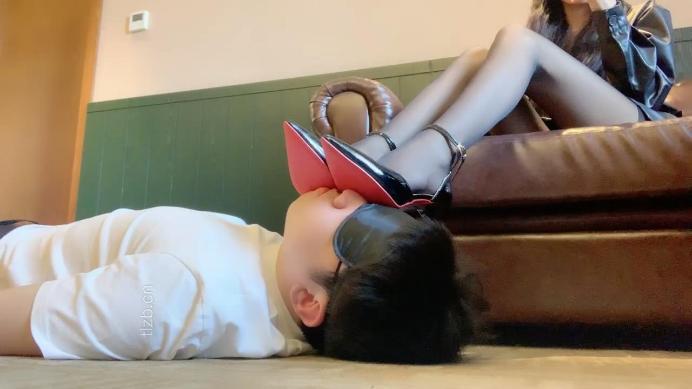 图片[2]-苏西】黑丝高跟-短靴踩脚垫