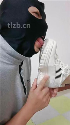 图片[4]-广东迪迪】双S-跪舔小白鞋高跟双视角完整版】