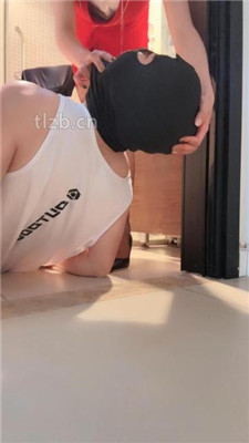 图片[2]-艺术美学】鞭打/转胯/清理脏鞋臭脚/揪耳朵/白袜塞嘴