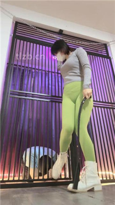 图片[6]-朱砂痣】圈养犬化-关牢饭-闻臭白袜-骑马爬行遛狗双视角版】