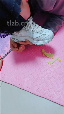 图片[4]-高跟姐姐】内裤套头/鞋垫面包喂食/品尝裸足完整版】