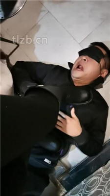 图片[6]-文文文文】开发双S艺校女神清理脏靴子