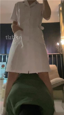 图片[7]-小猫】帆布鞋白袜护士-整治不听话的病狗