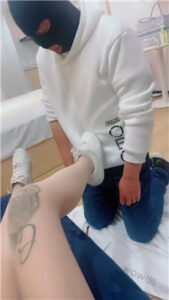 【陈甜女帝】清理脏空军一号/臭丝袜脚捂脸_绳艺库视频下载