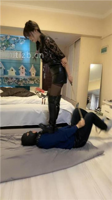 图片[15]-柯儿大小姐】女王的长靴-踩踏提档