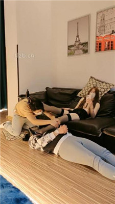 图片[2]-乔伊】黑丝美腿-对双奴的物化训练