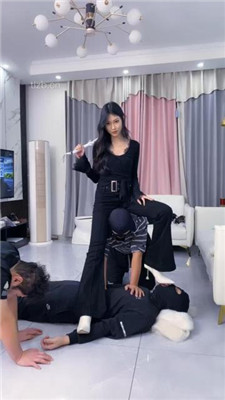 【麋鹿银儿】素人模特S_绳艺库视频下载