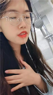 图片[15]-嘉妮】贝壳头肉丝脚踩虐/伺候沐足