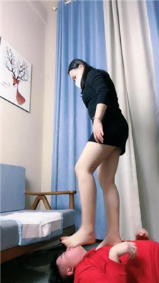 图片[5]-雪菲老师】全体重踩踏/手脚耳光/裸足捂脸