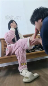 【阳阳】居家学生主_绳艺库视频下载