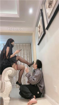 图片[9]-桃幼幼】狗链拴狗囚禁-跪舔黑丝高跟-奖励圣水-骑马塞嘴