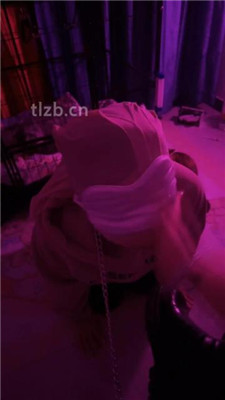 图片[3]-璐璐大王】圈养M跪舔长靴踩踏/重度sp