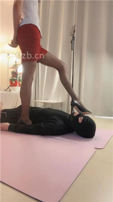 图片[8]-苒溪】高跟黑丝诱惑舔/耳光/嘴叼鞋插嘴